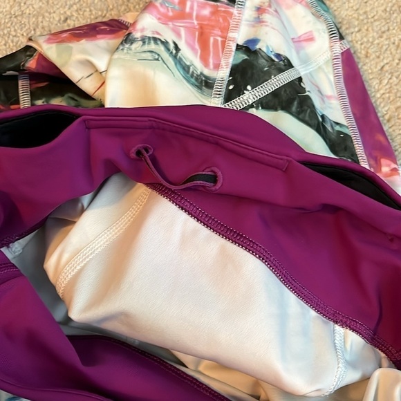 Lululemon Speed Tight III Pigment Wave Multi/Black/Regal Plum Thigh Pockets SZ6 - Picture 9 of 9